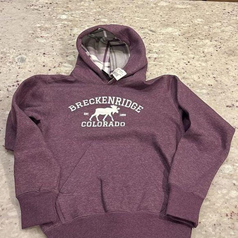 Outfitter Trading Co kids Breckenridge Colorado Purple Hoodie Sweatshirt